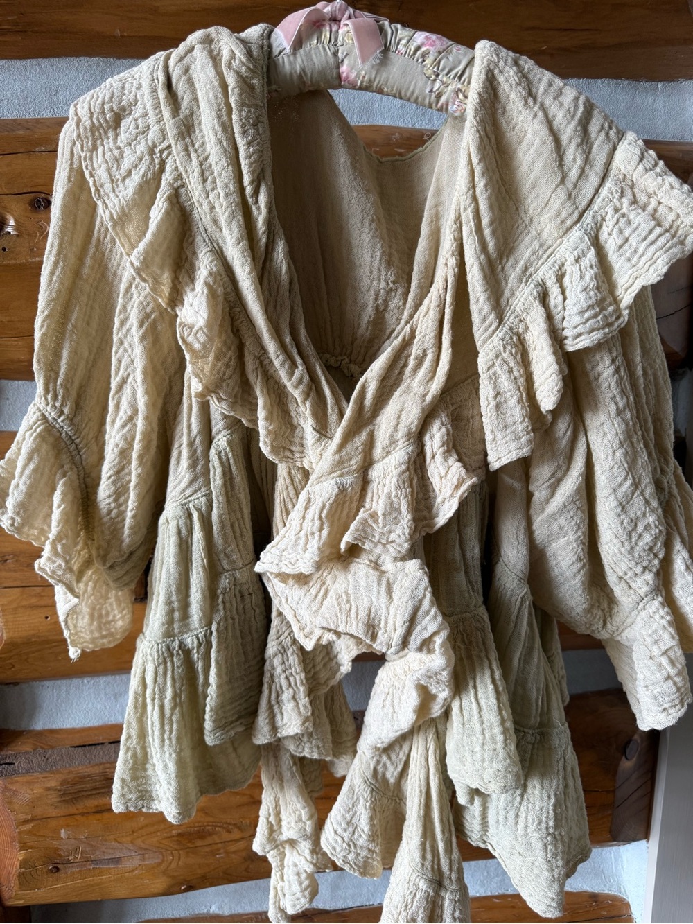 Magnolia Pearl Creamy Ruffled Textured Cardigan shrug
